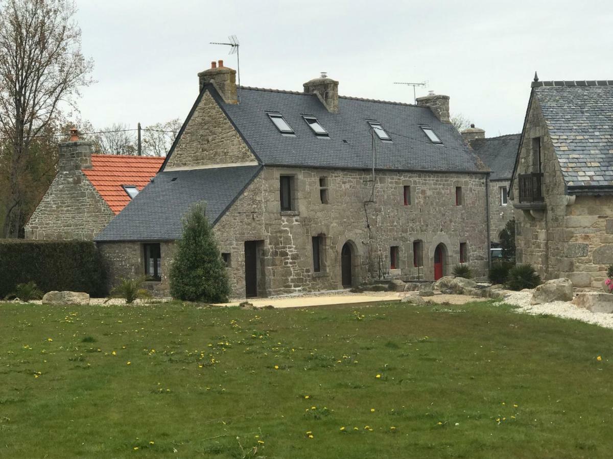 Charmante Maison Entre Terre Et Mer Plouaret Exterior foto